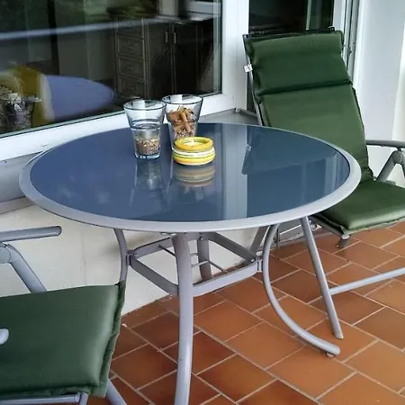 Apartment Summertime